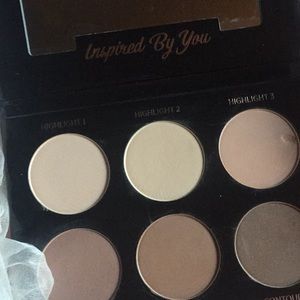 IBY highlight & Contour palette